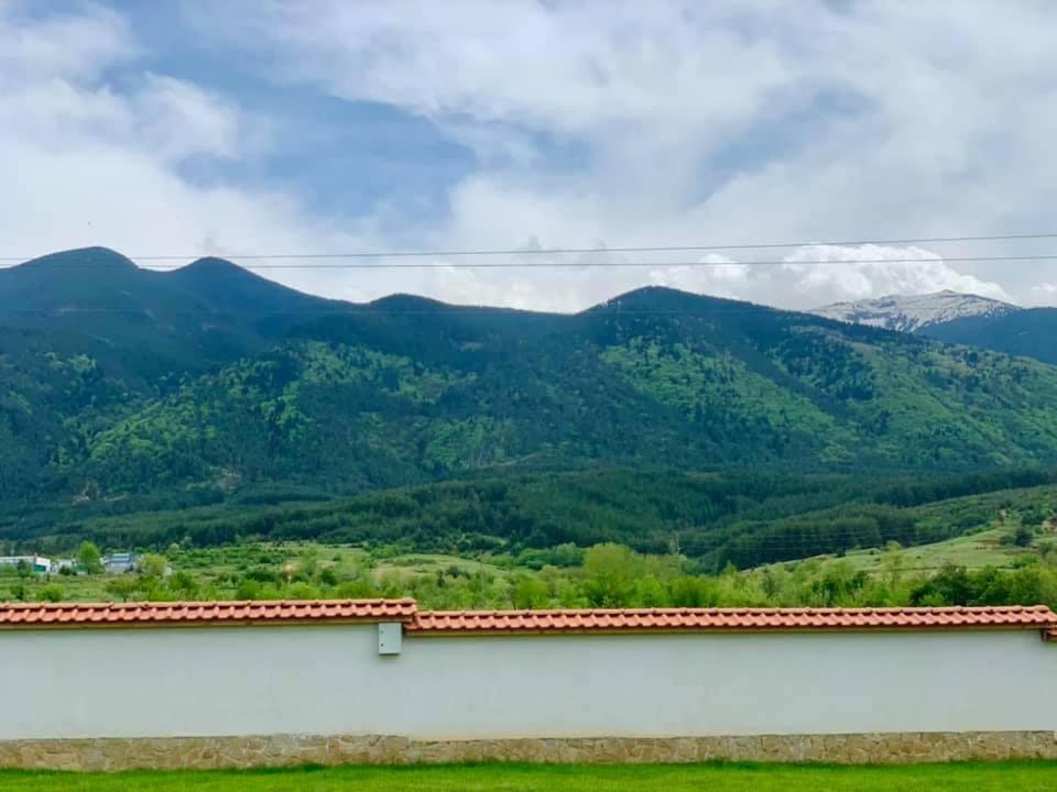 Къщи За Гости “Планински Рай” Mountain Paradise Resilovo Εξωτερικό φωτογραφία