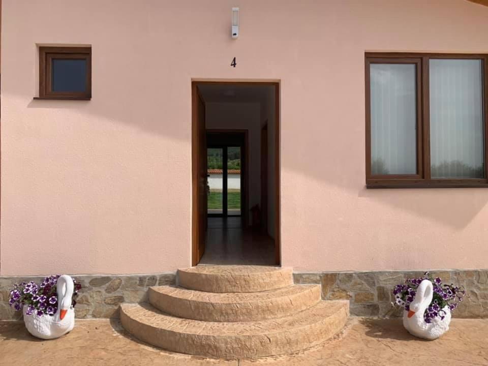 Къщи За Гости “Планински Рай” Mountain Paradise Resilovo Εξωτερικό φωτογραφία